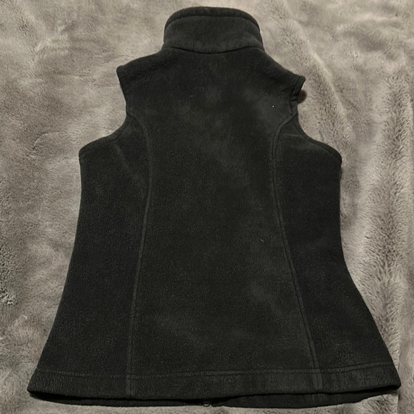 Columbia Vest - Picture 2 of 3